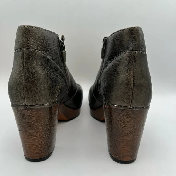 Dansko Women's Delphina Peep toe Clog Ankle Bootie Leather Aged Bronze Sz 38 - Picture 10 of 14